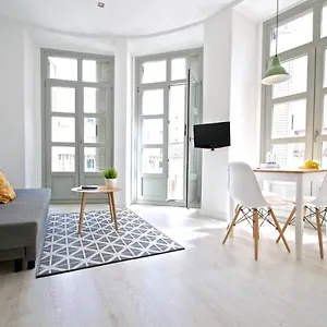 malagaurbanrooms-scenic-attics.1costadelsol.com/